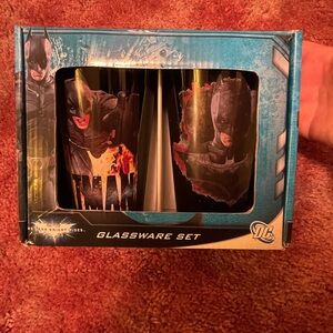 DC Batman Dark Knight Glassware Set - Black and Blue